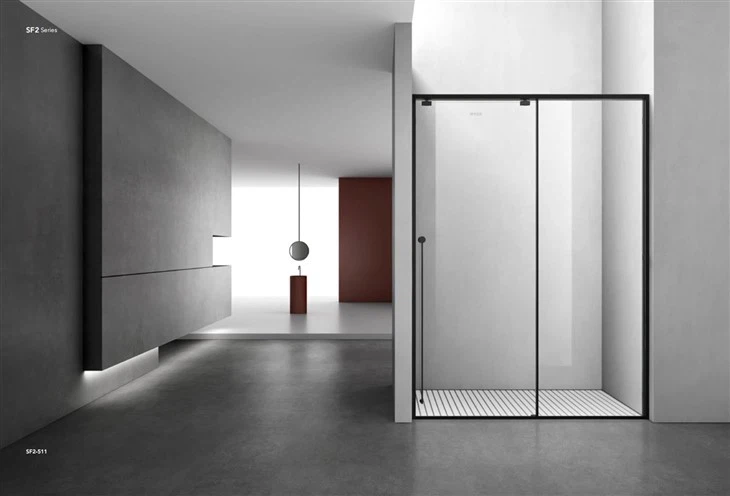 Circular Handle With Vertical Handle Shower Room